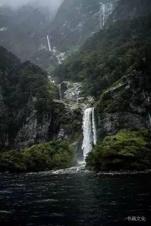认识世界每3人就有1人无法获得安全饮水,你觉得我们人类未来会缺水吗?,畅享知识星球平台的乐趣